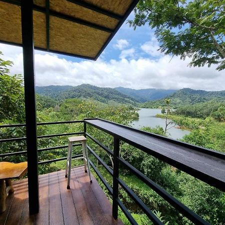 Baanhatsompaen Homestay Ranong Bagian luar foto