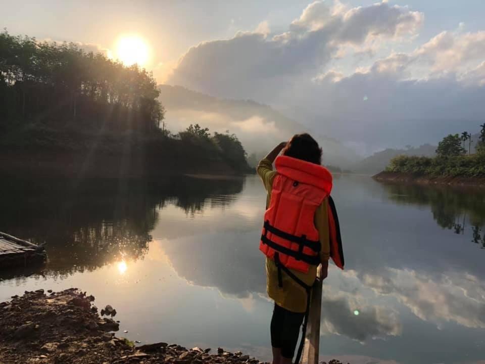 Baanhatsompaen Homestay Ranong Bagian luar foto