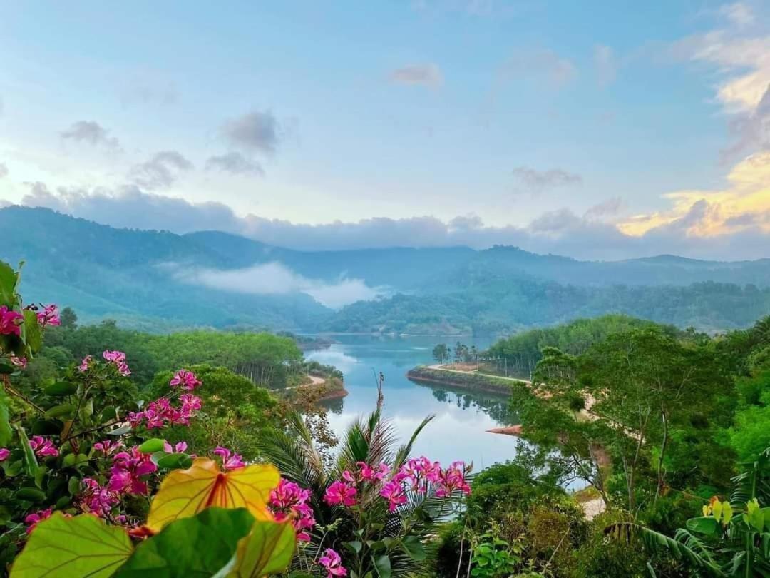 Baanhatsompaen Homestay Ranong Bagian luar foto