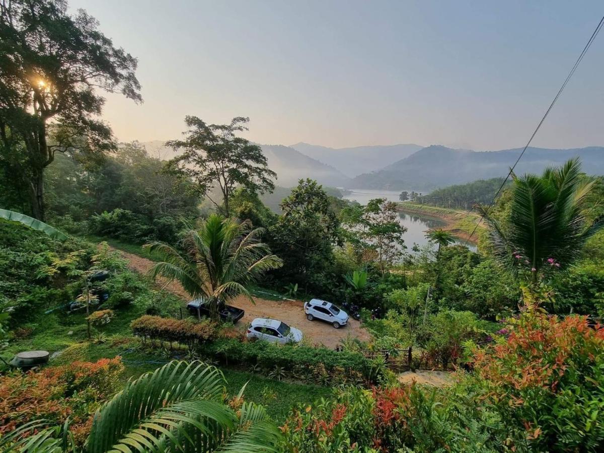 Baanhatsompaen Homestay Ranong Bagian luar foto