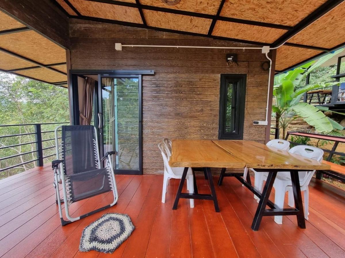 Baanhatsompaen Homestay Ranong Bagian luar foto