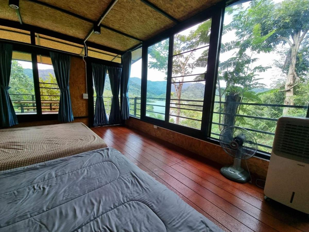 Baanhatsompaen Homestay Ranong Bagian luar foto