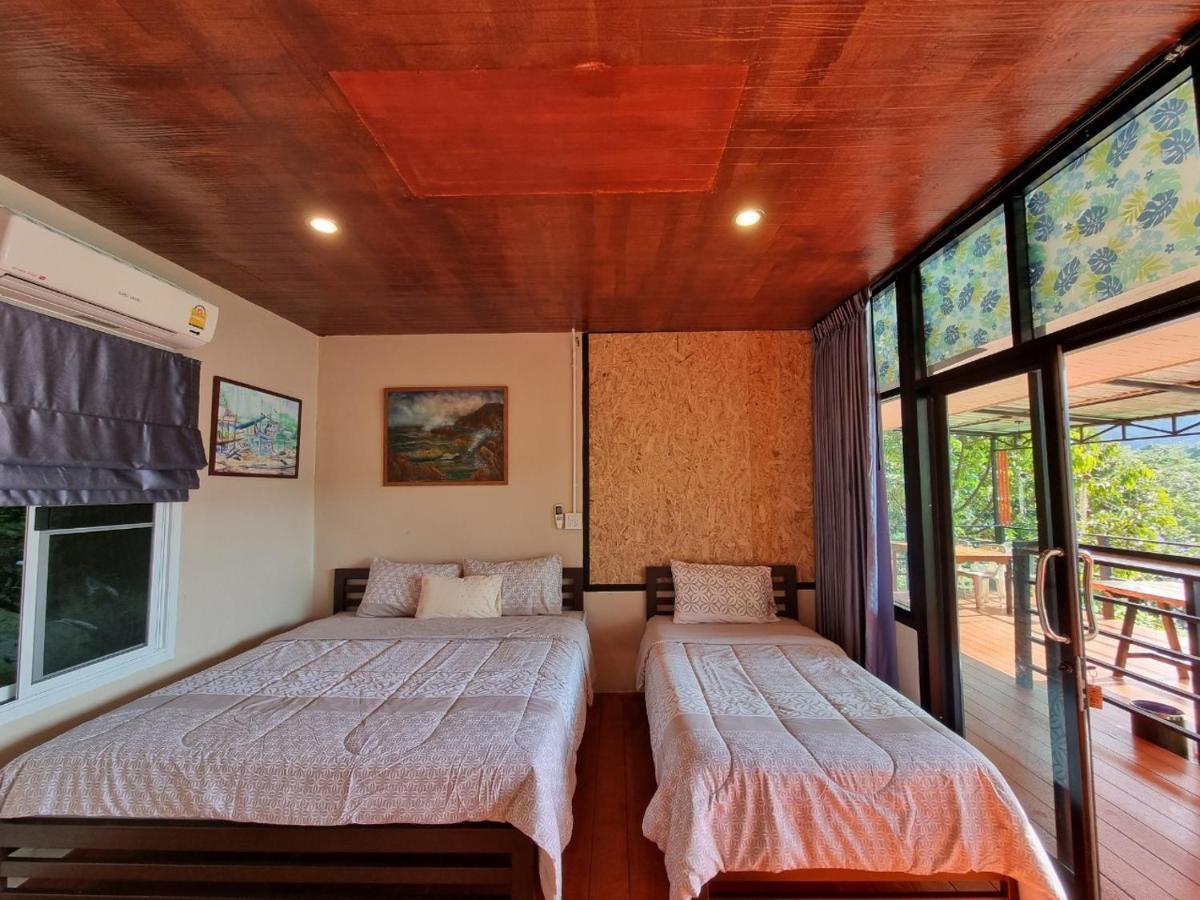 Baanhatsompaen Homestay Ranong Bagian luar foto