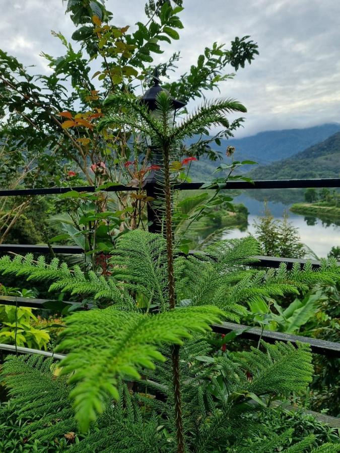 Baanhatsompaen Homestay Ranong Bagian luar foto